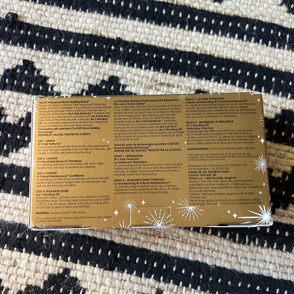 OLAPLEX GIFT SET - Picture 10 of 10